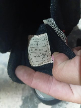 Patines en línea negros y rojos  ,talla de 36 a 39