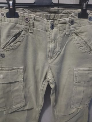 Pantaloni cargo verdi