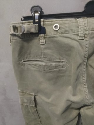 Pantaloni cargo verdi