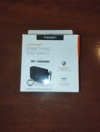 Funda Spigen Silicone Fit para Sony WF-1000XM3
