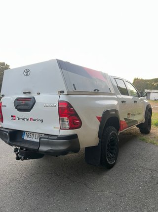 Toyota Hilux 2021