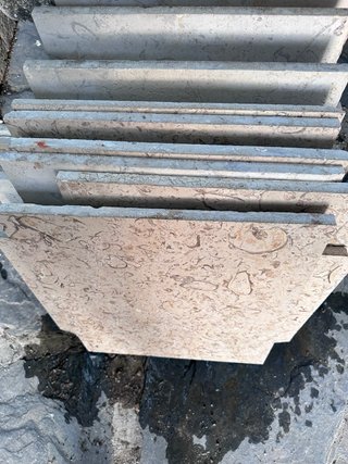 Baldosas de mármol blanco