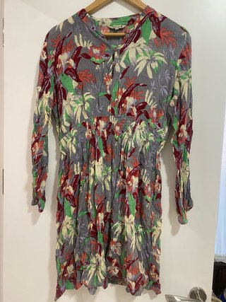 Vestido floral media estación