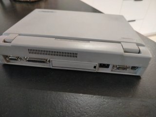 Toshiba Satellite 100CS pentium I windows 95
