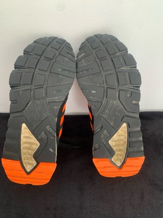 Zapatillas Adidas ZX Negras y Naranjas