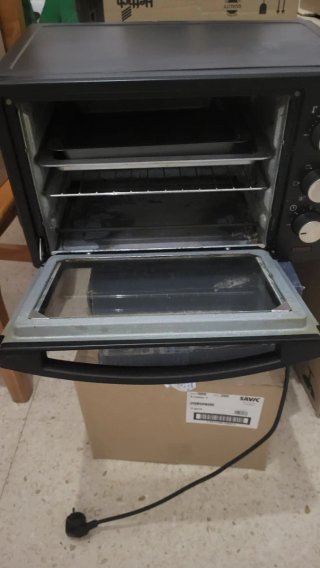Horno eléctrico pequeño Comelc