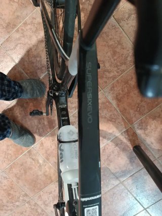 Bicicleta Eléctrica Cannondale SuperSix Evo Neo3