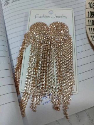 Orecchini pendenti donna dorati strass lunghi