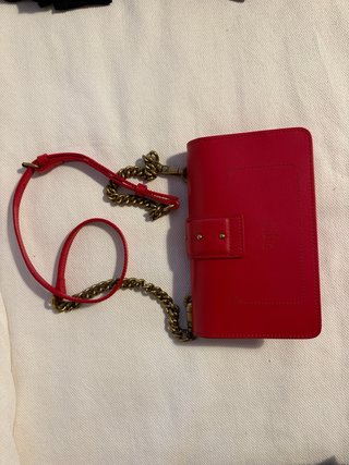 Bolso Pinko original Piel Rojo con Cadena Dorada