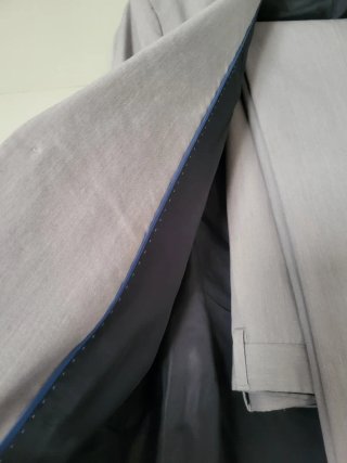 Traje juvenil gris