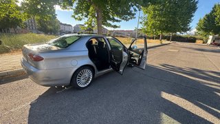 Alfa Romeo 166 2004