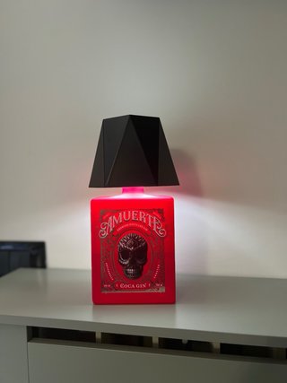 Lampada da tavolo design bottiglia
