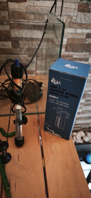 2 Acuarios 5L y 19L mas regalo