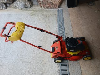 Cortacésped WOLF JARDIN