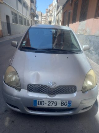 Toyota Yaris 2011