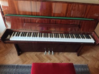 Piano vertical madera Petrof