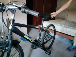 Bicicleta BMX Negra