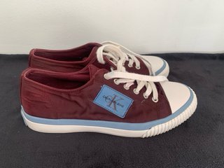 Zapatos Calvin Klein
