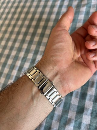 Reloj Tommy Hilfiger Metálico Negro y Plateado