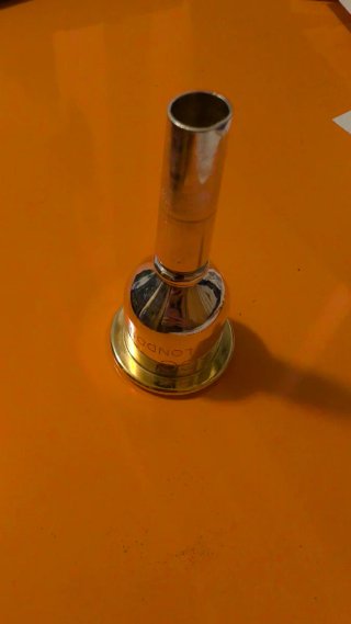 Boquilla Denis Wick 2.5 CC Oro
