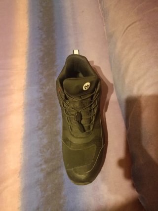 Zapatillas Armure Garnet Waterproof Negras.