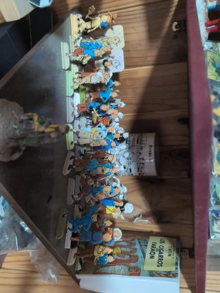 Colección variada de Tintín. Consultar descripción