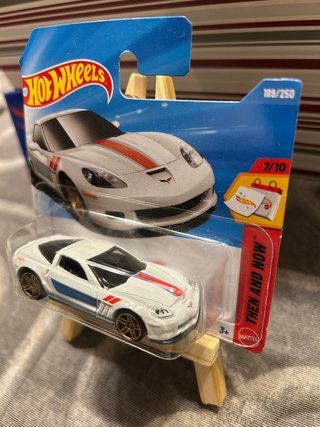 Hot Wheels '11 Corvette Grand Sport