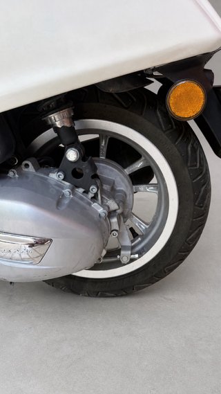 Vespa Primavera 125 ABS Blanca