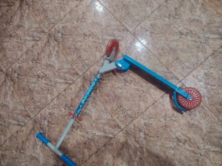 Patinete infantil Spiderman