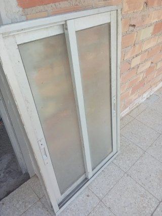 Ventana corredera de aluminio