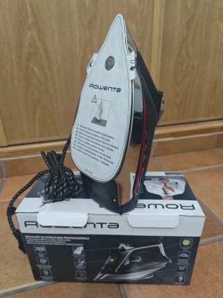 Plancha de Ropa Rowenta Pro Master 2800W