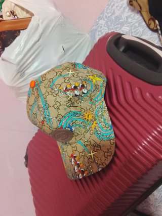 Lote de Gorras de Diseño