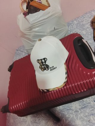Lote de Gorras de Diseño