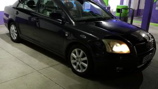 Toyota Avensis 2004