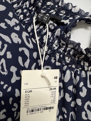 Vestido estampado azul y blanco
