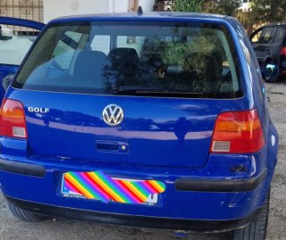 Volkswagen Golf 2000