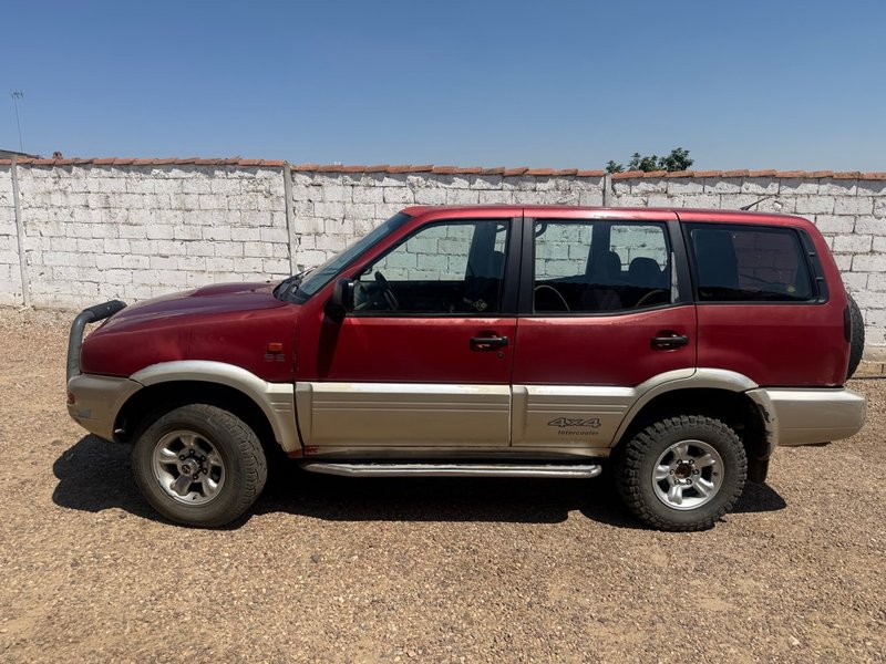 Nissan Terrano II 1999 - foto 1