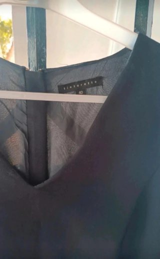 Vestido azul sin mangas