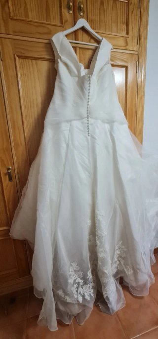 Vestido de Novia Elegante y Romántico