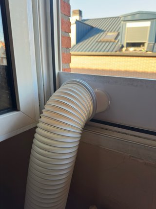 Pingüino DeLonghi 9800 BTU/h