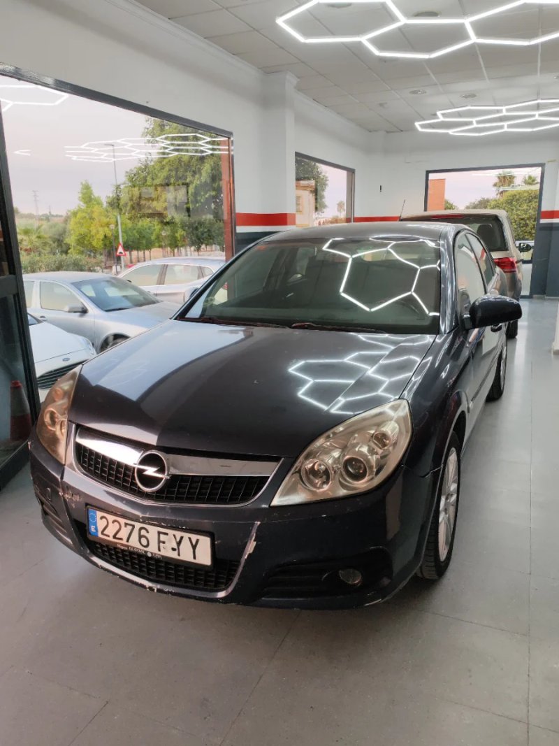 Opel Vectra 2006 - foto 1