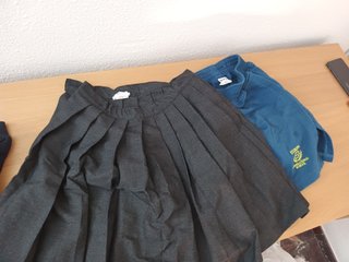 Uniformes Colegio Europa (EIS) - Lote Variado