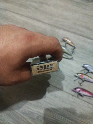 Señuelos de pesca Minnow B&U imitación Rapala.