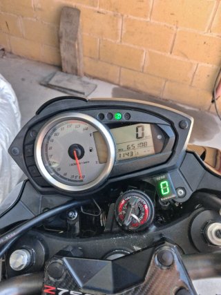 Kawasaki Z750 con papeles de 25kw.