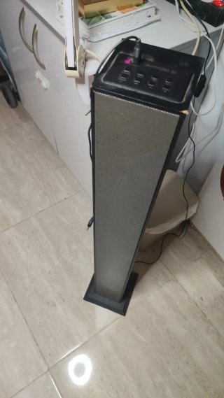 Altavoz Torre Negro