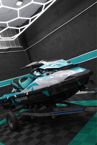 Moto de agua Seaado GTR 215