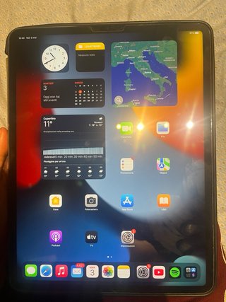 iPad Apple condizioni discrete