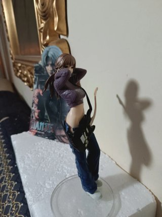 Figura anime chica con guitarra 23cm adornos decor