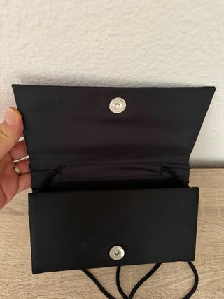 Bolso de fiesta negro con pedrería