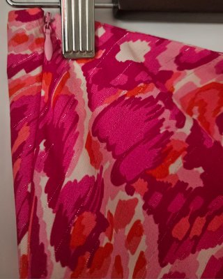 Falda estampada. Talla M